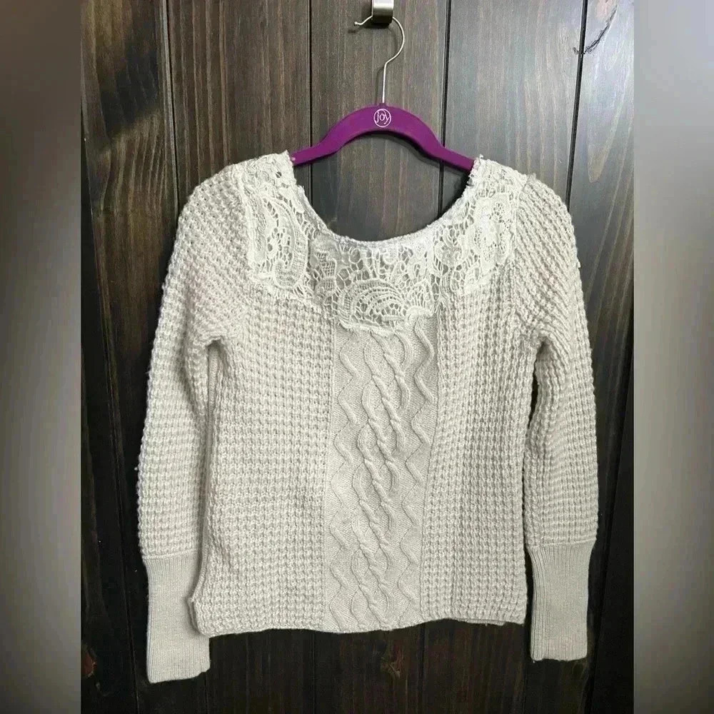 Free People Cropped Ivory Embellished Beaded Lace Wool Blend Sweater S/P - Picture 6 of 6